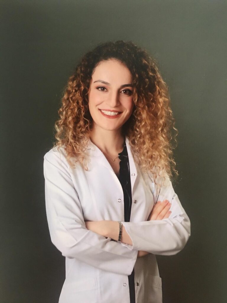 Dt. Nida Çifci